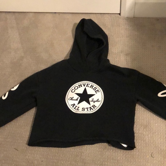 Cropped converse hoodie! - Picture 1 of 3
